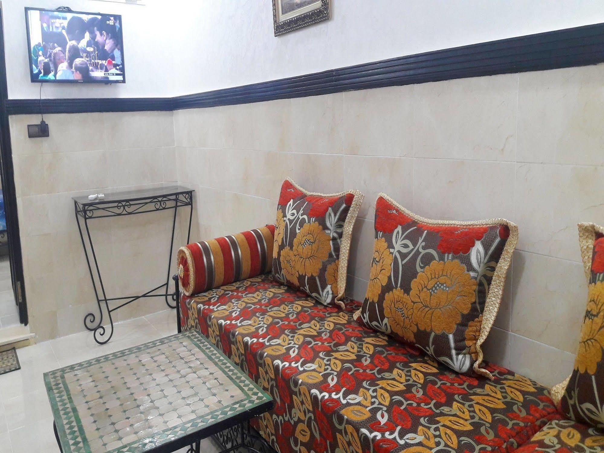 Ziad Gueliz Apartment