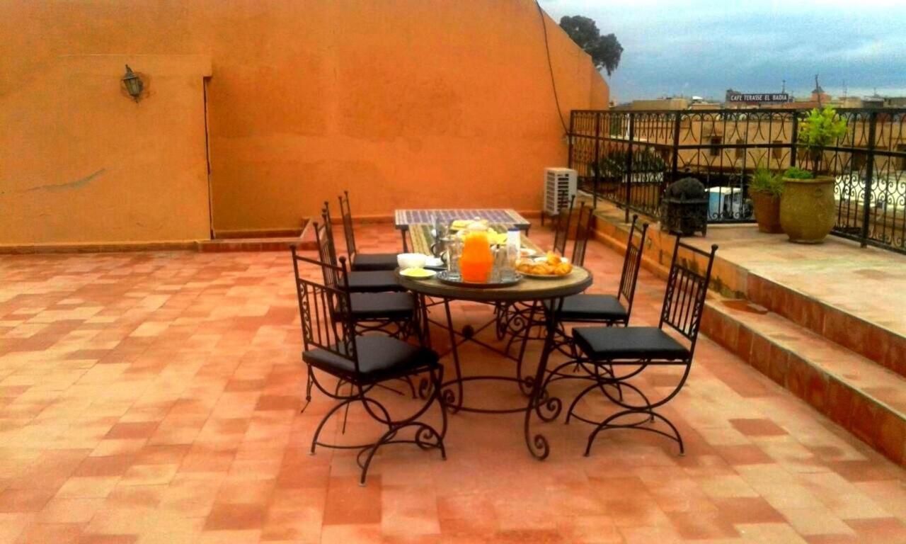 Ziad Gueliz Apartment